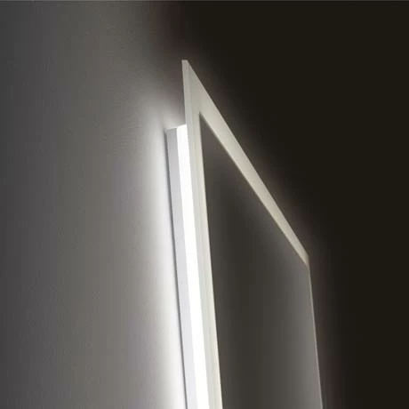 Venice 600 x 800mm Rectangular LED Illuminated Anti-Fog Bathroom Mirror 5 Venice 600 x 800mm Rectangular LED Illuminated Anti-Fog Bathroom Mirror - Image 3